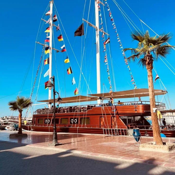 Prehliadka mesta Hurghada, nákupy (1)