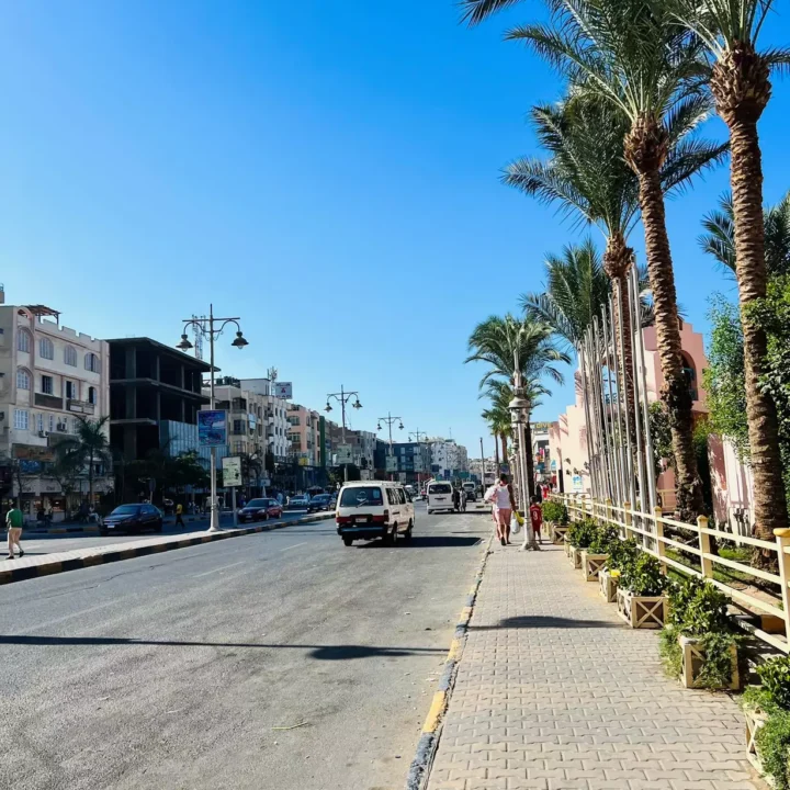 Prehliadka mesta Hurghada, nákupy (12)