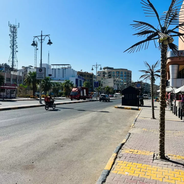 Prehliadka mesta Hurghada, nákupy (4)