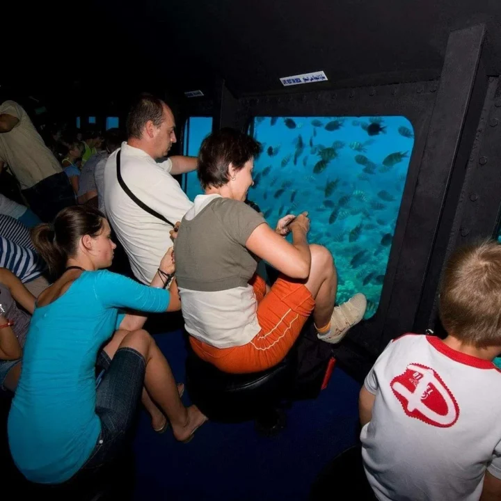 Panorama Semi-Submarine – poldeňová plavba so šnorchlovaním v Hurghade (7)